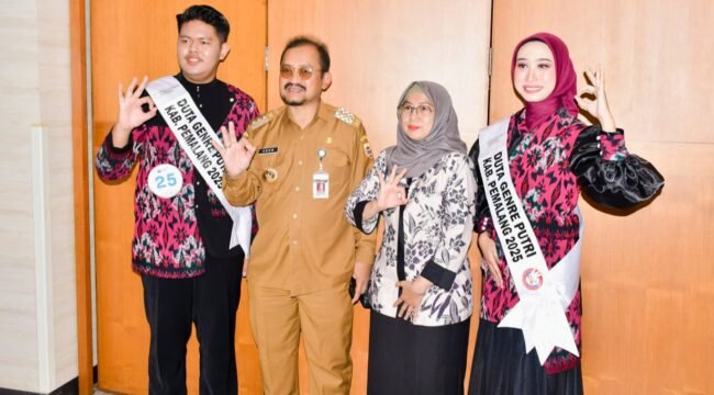 
Hore! Forum Genre Pemalang Raih Penghargaan Terbaik 1