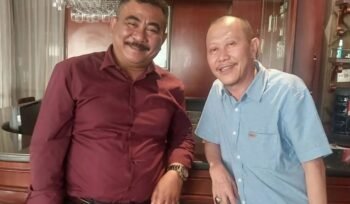 Kuasa hukum, Imam Subiyanto, SH, MH, CPM (kiri) dan Direktur Utama Perumda Air Minum Tirta Mulia Pemalang Non Aktif Slamet Efendi