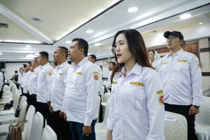 Gubernur Ahmad Luthfi Minta Karang Taruna Kawal Pengentasan Kemiskinan dan Pembangunan Desa