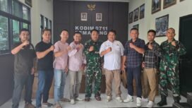 Ketua Indonesia Off-Road Federation (IOF) Kabupaten Pemalang Sugeng Edi Widodo beserta pengurus, bersilaturahmi ke Dandim 0711 Pemalang Letkol. Inf. Muhammad Arif, S. Hub. Int di Makodim 0711 Pemalang, Pada Senin 22 september 2025.