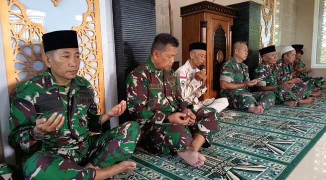 Kodim 0711/Pemalang menggelar doa bersama di Masjid Al-Ikhlas Makodim 0711/Pemalang, pada Sabtu (4/10/2025) sore.