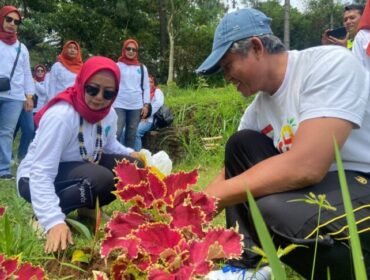 Gandeng PWI, TP PKK Pemalang Adakan Penanaman Pohon di kawasan Objek Wisata Bukit Tangkeban