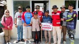 Pemkab Pemalang melalui Badan Penanggulangan Bencana Daerah (BPBD) bekerjasama dengan Badan Amil Zakat Nasional (Baznas) dan PMI menyerahkan bantuan sosial 