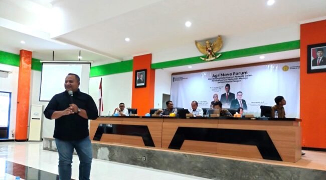 Anggota Komis B DPRD Jateng, Harun Abdul Khafizh dalam acara diskusi di Balai Perakitan dan Pengujian Lingkungan Pertanian kabupaten Pati, pada Rabu 19 November 2025.