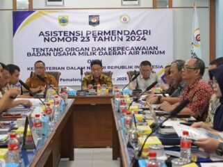 Kementerian Dalam Negeri memberikan asistensi terkait aturan baru Permendagri tentang Organ dan Kepegawaian Badan Usaha Milik Daerah (BUMD) Air Minum kepada Perumda Air Minum Tirta Mulia Kabupaten Pemalang