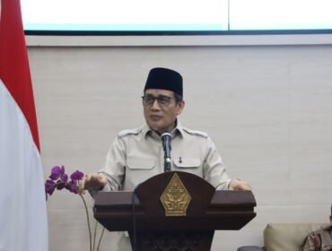Wakil Menteri Agama RI Dr. KH. Romo R. Muhammad Syafi’i, M.Hum
