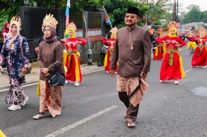 
					Festival Slumpring, Bupati Anom Kagumi Antusiasme Warga Cibuyur Warungpring