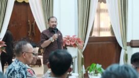 Bupati Pemalang Anom Widiyantoro memimpin rapat koordinasi (rakor) lintas sektor dalam rangka menciptakan kondusifitas wilayah Kabupaten Pemalang di ruang Gadri Kantor Bupati, pada Minggu (31/08/2025).