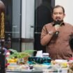 Bupati Pemalang Anom Widiyantoro saat mengikuti rapat koordinasi dengan Jajaran PTPN I Regional 3