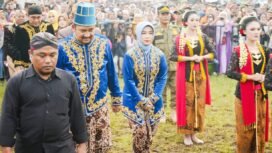 Ribuan Warga Saksikan Puncak Festival Wong Gunung