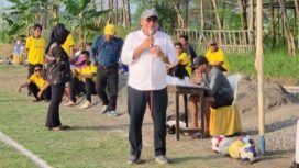 Wakil Bupati Nurkholes Membuka Liga Undi di Desa Sidorejo