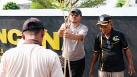 Penanaman pohon Tabebuya dilakukan langsung oleh Bupati Pemalang Anom didampingi Asisten Pemerintahan dan Kesra Tutuko Raharjo di depan Wisata Edukasi Gatra Kencana Bojongnangka.