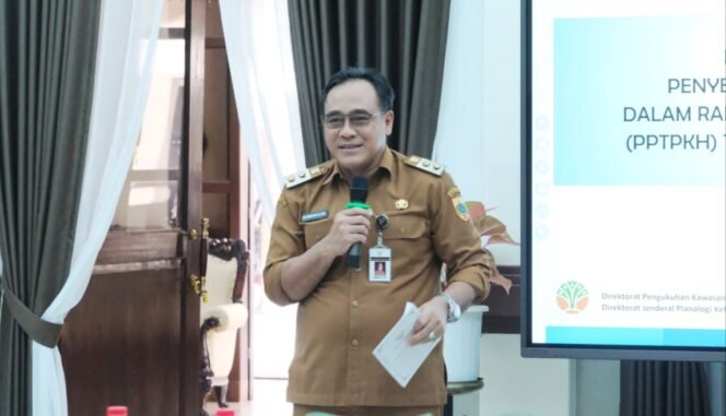 
					Wabup Pemalang Nurkholes