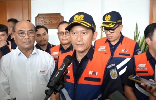 Direktur Utama KAI Bobby Rasyidin