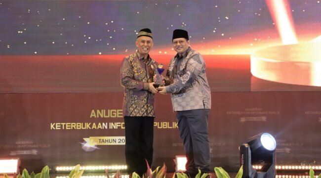 Untuk kelima kalinya secara berturut-turut, UIN Walisongo Semarang berhasil meraih penghargaan sebagai Badan Publik Informatif