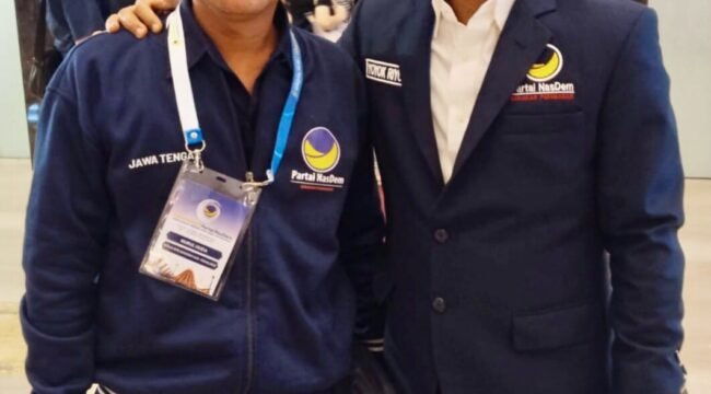 Ketua DPD Partai NasDem Kabupaten Pemalang, Nurul Huda dan Anggota DPR Yoyok Riyo Sudibyo