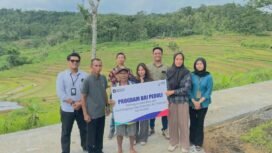 Penyerahan bantuan BRI Peduli secara simbolis di Margalangu Desa Watukumpul Pemalang (Dok. BRI)