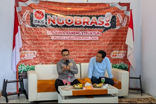 
					PKS Pemalang Dorong Kemandirian Ekonomi Kader Lewat Talkshow 'Ngobras' Bersama Rizal Bawazier
