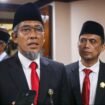 Sekretaris Daerah (Sekda) Provinsi Jawa Tengah, Sumarno (kiri)