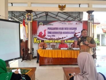 Anggota Komisi B DPRD Provinsi Jawa Tengah Harun Abdul Khafizh saat menyampaikan materi di Pendopo Kecamatan Pemalang, pada Sabtu (28/2/2026)