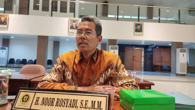 
					Anggota DPRD Kabupaten Pemalang, Dr. H. Noor Rosyadi, SE MM