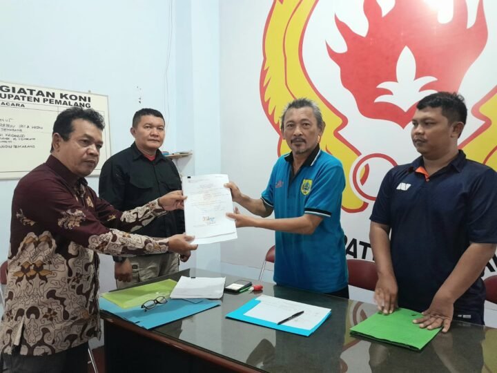 Kantongi Dukungan 32 Cabor, Prasetya Widyatmoko Kembalikan Formulir Calon Ketua KONI Pemalang