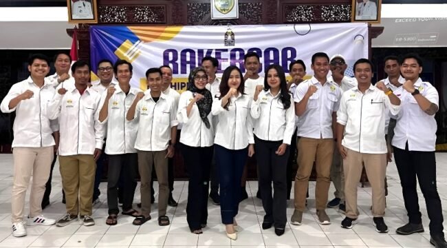 Foto Bersama - Pengurus BCP HIPMI Kabupaten Pemalang