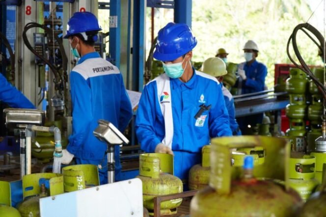 
					Jelang Idulfitri, Pertamina Salurkan Tambahan 9 Juta Tabung LPG 3 Kg di Jateng dan DIY