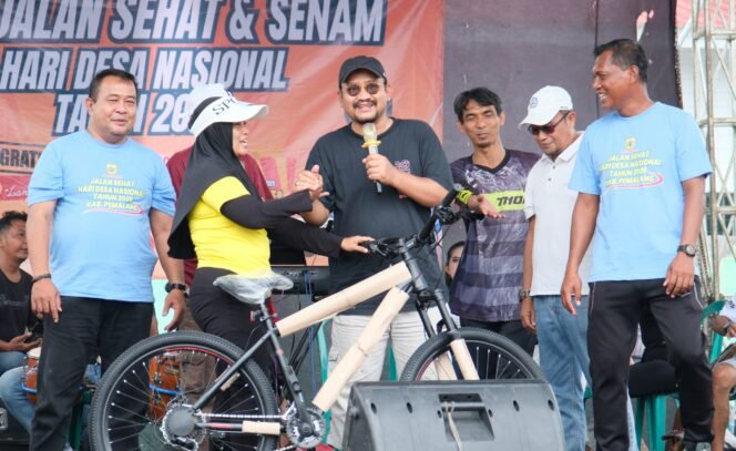 
					Bupati Pemalang: Kesehatan Kunci Aktivitas, Rayakan Hari Desa dengan Olahraga