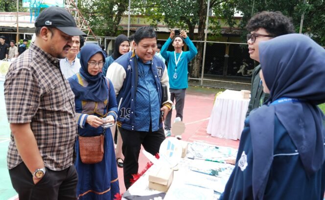 
					Undip Fair 2026 Digelar di Pemalang, Bupati Anom Apresiasi Antusiasme Pelajar