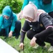 Ketua TP PKK Pemalang Gelar Jumat Bersih, Dukung Misi Rhapsodi