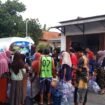 Puluhan Warga Bungin Desa Danasari Terima Droping Air Bersih dari Perumda Tirta Mulia Pemalang
