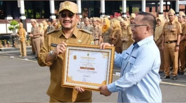 Pemkab Pemalang Apresiasi PPID Teraktif 2025, Perumda Tirta Mulia Terbaik di Kategori BUMD