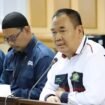 Ketua Umum Ikatan Masyarakat Pemalang (IKMAL JAYA), Abdul Khalim, (kanan)