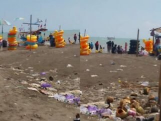 Tampak banyak sampah yang berserakan di area Pantai Widuri  Pemalang Jadi Sorotan