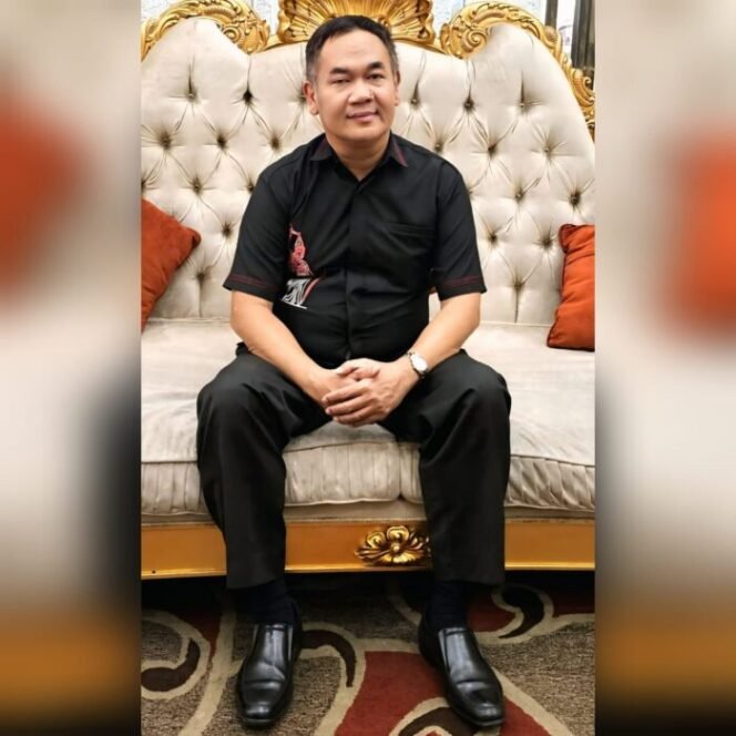 
					Ketua Umum Ikatan Masyarakat Pemalang (IKMAL JAYA), H. Abdul Khalim