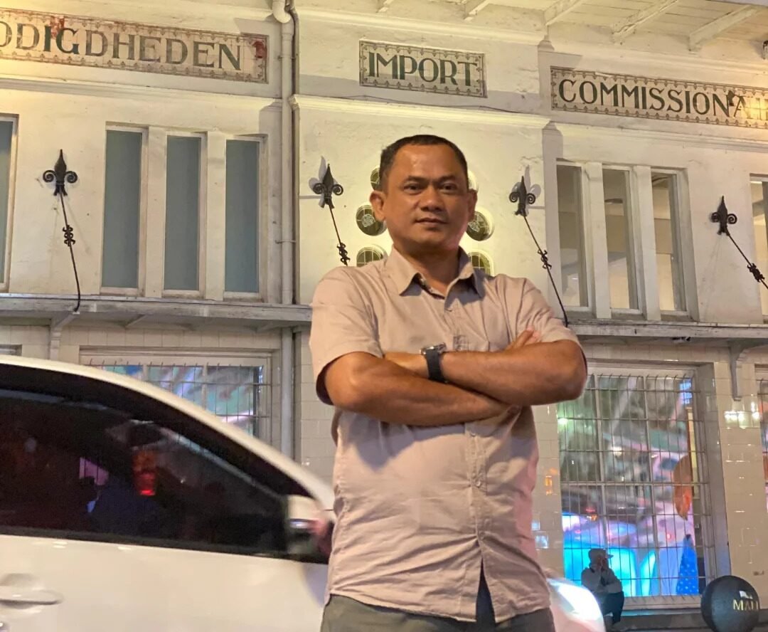 Pegiat lingkungan yang juga pengurus LSM Sahabat Alam Indonesia, Romi Indiarto