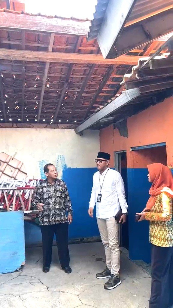 Fahmidh Dhuha Tinjau SDN 03 Danasari, Dorong Perencanaan Revitalisasi Bangunan Sekolah