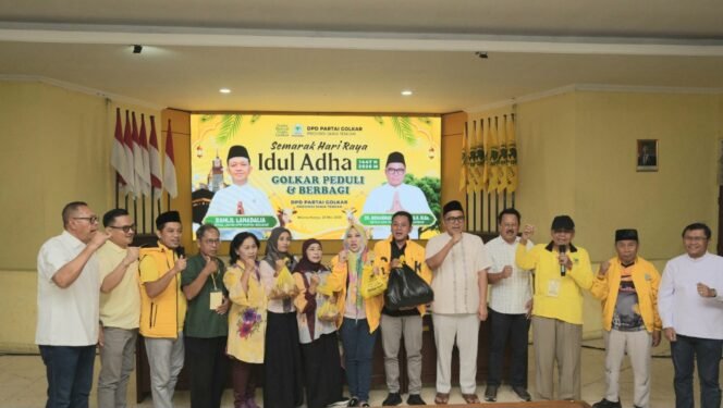 
					Golkar Jateng Salurkan Hewan Kurban Idul Adha 1447 H, Wujud Kepedulian untuk Masyarakat