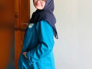 Sopy Khadijah 
UIN Sultanah Nahrasiah 
Fakultas Tarbiah dan Ilmu Keguruan prodi Tadris Bahasa Indonesia