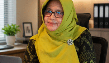 Prof. Dr. Hj.Yuyun Affandi,Lc.MA