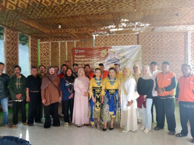 
					Mohammad Saleh Gandeng Kosgoro 1957 Pemalang Gelar Kegiatan Peningkatan Kualitas Kebijakan Publik Melalui Media Tradisonal