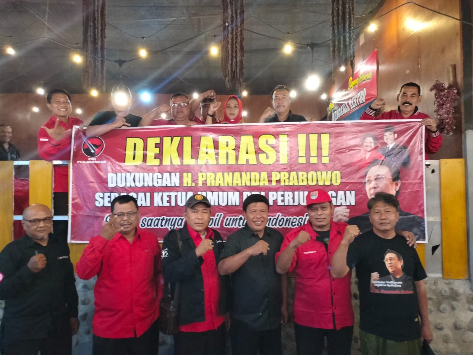 Loyalis PDI Perjuangan Jawa Tengah Deklarasikan Dukungan untuk H. Prananda Prabowo Jadi Ketua Umum