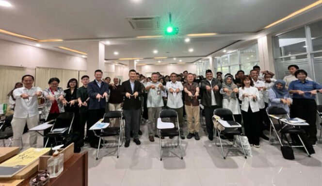 
					12 Mahasiswa UIN Walisongo Lolos Double Degree dan Magang Industri di Taiwan