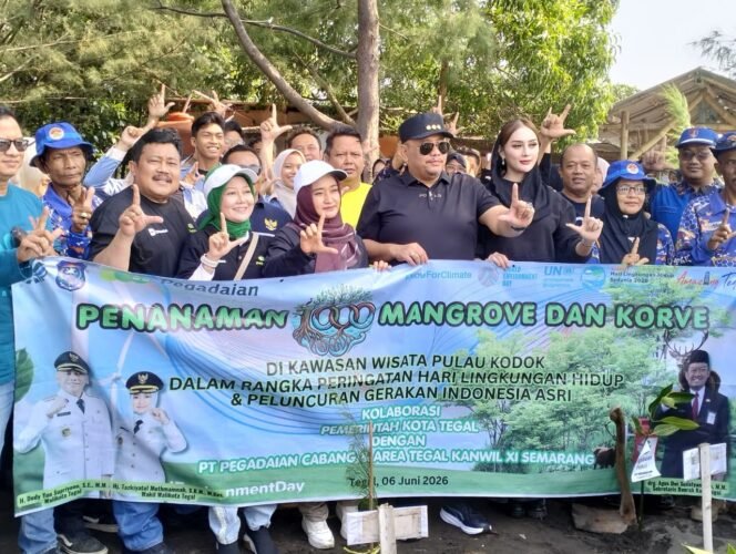 
					Pegadaian dan Pemkot Tegal Kolaborasi Hijaukan Pesisir, Tanam 1.000 Mangrove di Pantai Kodok