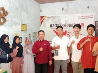 Delapan pelajar peserta Leadership Basic Training (LBT) Pelajar Islam Indonesia (PII) Kabupaten Pemalang mengikuti audiensi dan pelatihan jurnalistik yang digelar di Kantor Redaksi WartaNasional.com, pada Sabtu (27/6/2026).