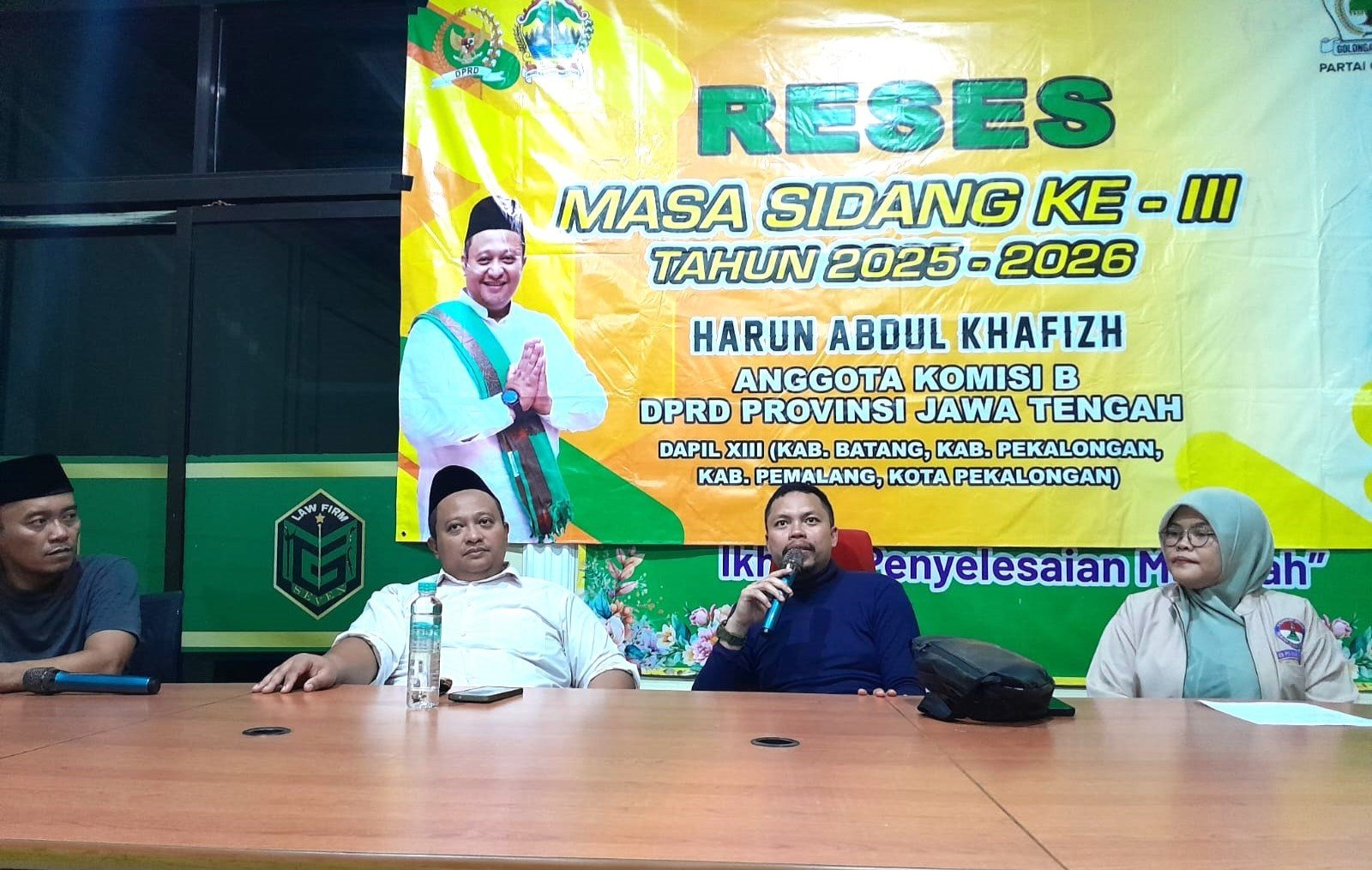 Anggota Komisi B DPRD Provinsi Jawa Tengah, Harun Abdul Khafidz, menggelar kegiatan reses bersama jajaran Pengurus Himpunan Mahasiswa Islam (HMI) dan Korps Alumni HMI (KAHMI) Kabupaten Pemalang