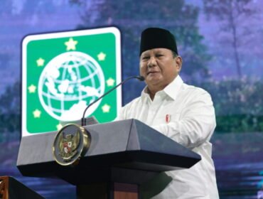 Presiden Prabowo Subianto menyampaikan pidato pada Puncak Hari Lahir ke-28 Partai Kebangkitan Bangsa (PKB) di Jakarta, Kamis (23/7).