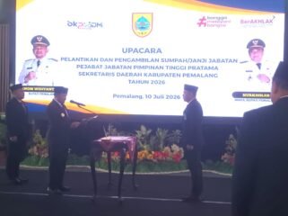 Bupati Anom Widiyantoro Lantik Bagus Sutopo sebagai Sekda Kabupaten Pemalang