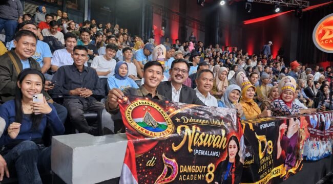 Ketua Umum IKMAL Jaya Berikan Dukungan Langsung untuk Niswah Asal Pemalang di Dangdut Academy 8 Indosiar